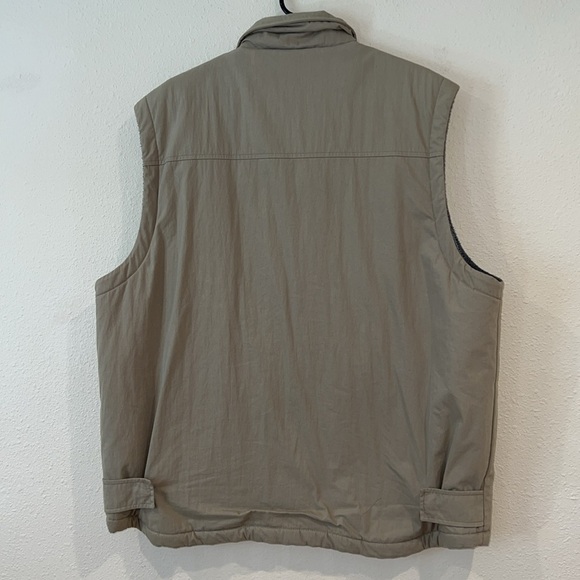 Mens Eddie Bauer Legend Tumwater outdoor polartec tan khaki Vest Size Large - Picture 3 of 6